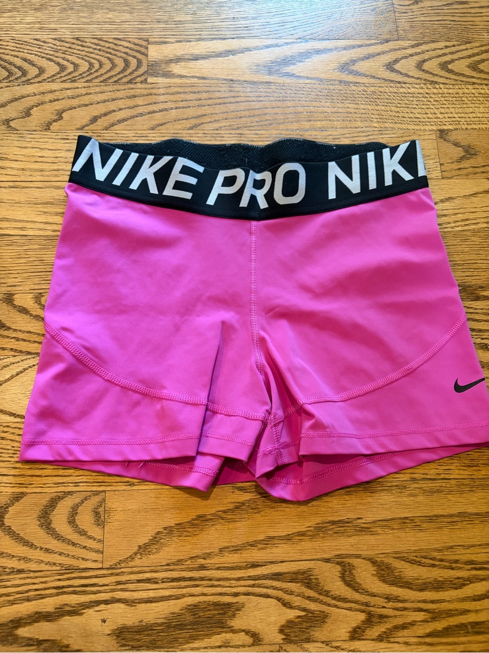 Nike Pro Shorts Bike Shorts Berry Pink